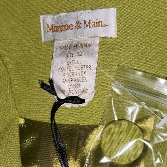 Monroe & Main Lined 2 pieces 12 Skirt Set - Picture 9 of 16